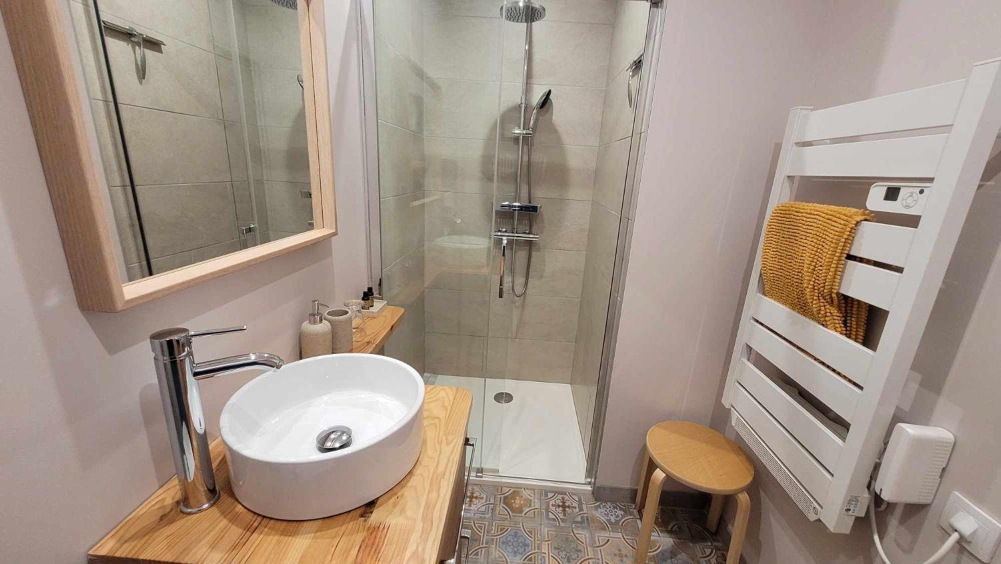 A L'Ombre De La Treille -Proche Saint-Emilion Bed & Breakfast Dış mekan fotoğraf
